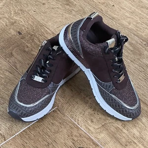Zapatillas Tamaris con cordones y cremallera Trainers Reino Unido4 EU37 marrón plateado y dorado acentos - Imagen 1 de 24