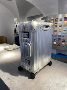 Rimowa Cabin Optical Silber Limited Edition Nr.1976/2002 - Bild 1 von 2