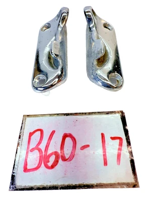 Placa de golpeador de montaje de pestillo superior convertible Chevy Impala 1958-1960 de fabricante de equipos originales 59 B60-17 Foto 1 de 4