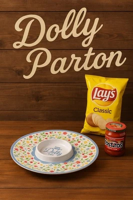 Bandeja Dolly Parton Chip & Dip estampado de flores silvestres “What Would Dolly Do” exclusiva de DG Foto 1 de 4