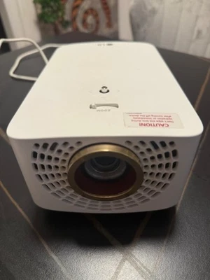 LG HF60LS LED Projector Full HD 1400lm  White Bluetooth Compatible Used - Image 1 of 2
