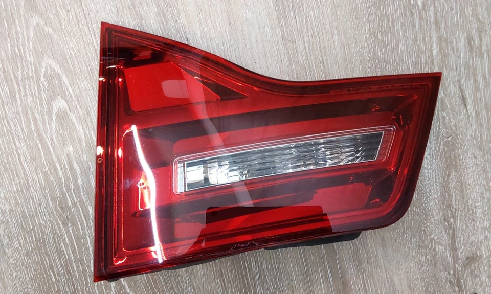 2007-2009 ACURA MDX" RH "TAIL LIGHT ASSY OEM Foto 1 de 4