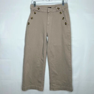 Simply Vera Wang Woman’s Capri’s sz 6 Wide Leg Khaki Button Accents Pants - Image 1 of 4