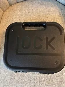 Glock 22 RTF2 Factory Hardsided Case - Picture 1 of 4