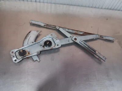 1979-1985 MAZDA RX7 FB PASSENGER RIGHT FRONT MANUAL WINDOW REGULATOR - Image 1 of 4