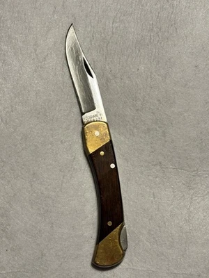 Balanças de nogueira vintage '80'S "Schrade +" EUA LB7 "Lock Back" "Folding Hunter" - Imagem 1 de 4