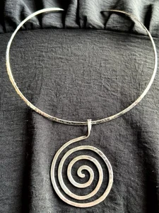 JAMES AVERY RETIRED Hammered Spiral Swirl Pendant Collet Collar Necklace 2pc Set - Picture 1 of 24