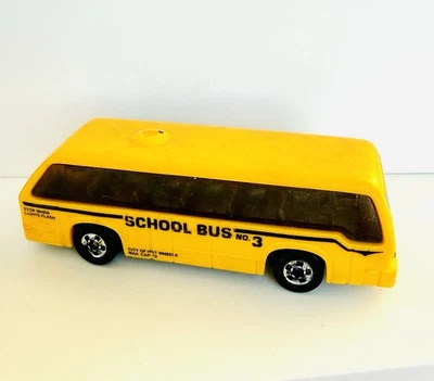 Autobús escolar Blackwall Rapid Transit 1981 Hot Wheels amarillo no. 3 vidrios tintados Foto 1 de 4