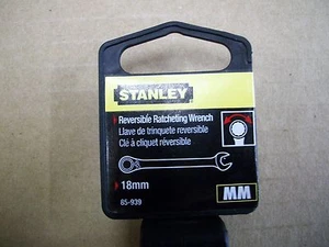 Nueva llave de trinquete reversible métrica STANLEY 18 mm 18 mm - Imagen 1 de 3
