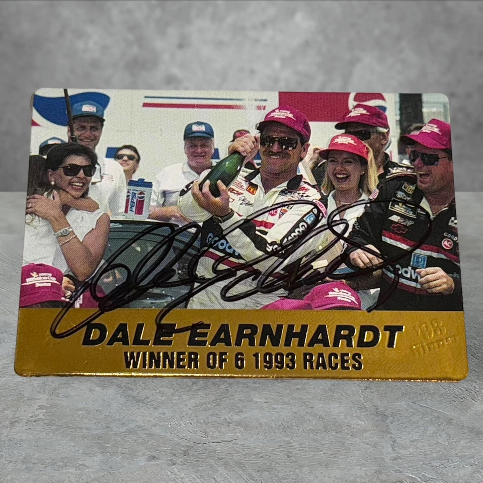 Dale Earnhardt NASCAR 6 RACE WINS HOFer autographed card 1994 ACTION PACKED #32 - Image 1 of 1