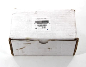 Freightliner NRG-27-SWA-110R - Air Brake Air Management Unit Switch - Brand New - Picture 1 of 2