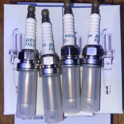 Bujía de iridio 4 piezas FXE20HR11 para Nissan Cube Versa Altima Sentra 22401-JD01B Foto 1 de 4