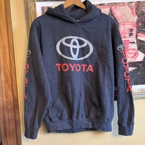 Toyota Hoodie Adult Medium Gray Cars Logo Long Sleeve Kangaroo Pocket - Picture 1 of 7