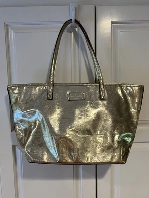 Kate Spade Harmony Heart Perfоrated Gold Metro Spade Tote Shoulder Bag Handbag - Image 1 of 4