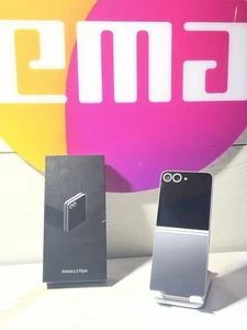 Cellulare SAMSUNG Galaxy Z Flip 6 5G F741 12+512GB Smartphone Pieghevole SILVER - Foto 1 di 2