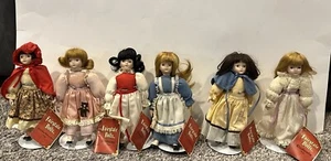Set Of Six 8" Fairytale Dolls By Russ Berrie W/Stands Hangtag Books Porcelain - Picture 1 of 22
