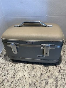 Vintage American Tourister Tiara Train Case - Picture 1 of 10