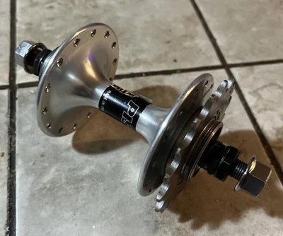 Bicicleta de Pista Fija/Fija Miche Pistard Pista 28h Brida Alta Buje Trasero y Enganche Foto 1 de 4