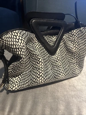 Vince Camuto - Imagem 1 de 4