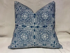 20”sq ELIZABETH EAKINS Lyndsbourg Blue Hand Print 100% Linen Custom Pillow Cover - Picture 1 of 23