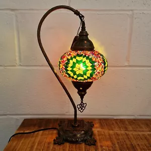 Lampada da tavolo turca marocchina colorata globo/vetro mosaico forma cigno vetro arte - Foto 1 di 4
