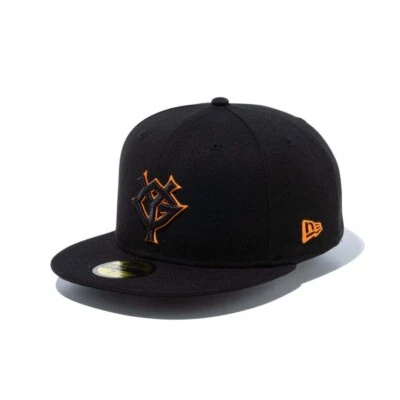 NEW ERA 59FIFTY Fitted Cap NPB Yomiuri Giants Black x Black/Orange Cap 2024 - Image 1 of 4