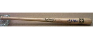 Early Wynn Signed Louisville Slugger Mini Baseball Bat - PSA DNA - Picture 1 of 3