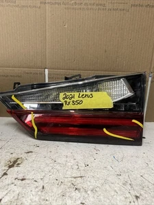 LEXUS RX350 RIGHT TAIL LIGHT 81580-0E090 OEM 2016-2022 - Picture 1 of 13