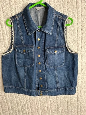 NY Collection Women's 1X Denim Blue Vest with Snap Front and Pockets - Image 1 of 4