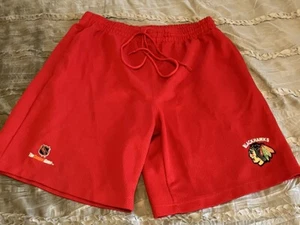CHICAGO BLACKHAWKS Hockey NHL Coolest Game Red MEDIUM Athletic Shorts FREE SHIP - Picture 1 of 4