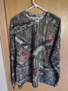 Mens Mossy Oak camoflage long sleeve T shirt - Picture 1 of 3