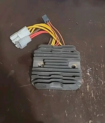 4013587 Polaris OEM Rectifier Voltage Regulator IQ RMK Dragon Switchback  - Image 1 of 3