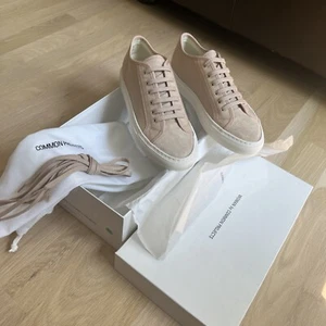 New Common Projects Woman Tournament Low Leather/Suede Tan Sneakers, EU 35 - Picture 1 of 5