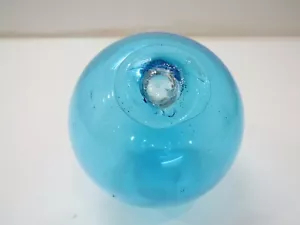 Vidrio Curio flotante azul claro de 3 pulgadas de diámetro anterior a 1980 - (X21A) - Imagen 1 de 3