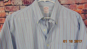 1818 Brooks Brothers Herren weiß/blau/Braue Anzughemd gestreift Größe 16 1/2 -33 - Bild 1 von 5