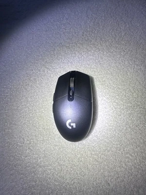 Logitech G305 Lightspeed Wireless Optical Gaming Mouse Black - Image 1 of 3