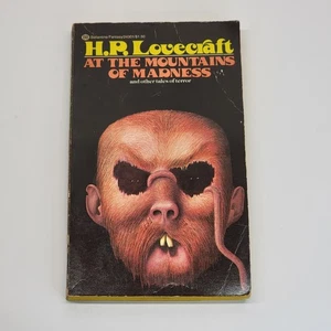 1975 At The Mountains of Madness H.P. Libro de bolsillo Lovecraft Ballantine Fantasy 6th - Imagen 1 de 14