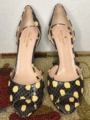 Черно-желтые туфли-лодочки Kate Spade Sage D'Orsay с открытым носком в горошек размер 7. - Изображение 1 из 4