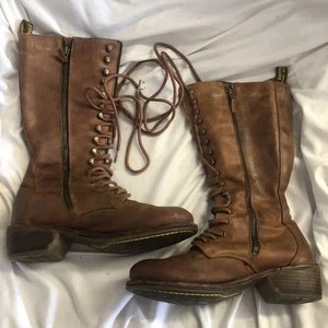 Dr Martens Mens Tall 14" Boots Size 8 Brown - EU 41 - Picture 1 of 13