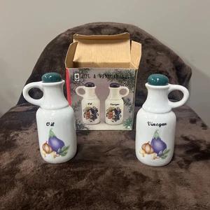 Concord~Ceramic Oil and Vinegar Cruet Set with Cover Caps In Original Box - Picture 1 of 6