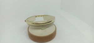 Bracciale Ovale rigido alla schiava oro giallo 18 kt lucido con incisioni donna - Foto 1 di 17