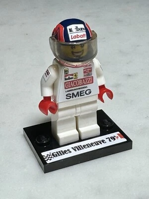 F1 Gilles Villeneuve 1979 White Suit Ferrari minifigure racing Formula 1 - Immagine 1 di 2