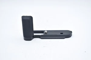 JJC HG-DLUX8 Hand Grip for Leica D-LUX 8 Camera Bodies, Black - Picture 1 of 5