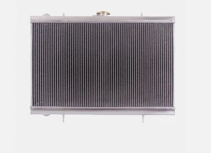 3Row Radiator For Nissan Skyline GTR/GTS-4 GTS-T R32 BNR32/HCR32/ECR32 RB26/RB20 - Picture 1 of 2
