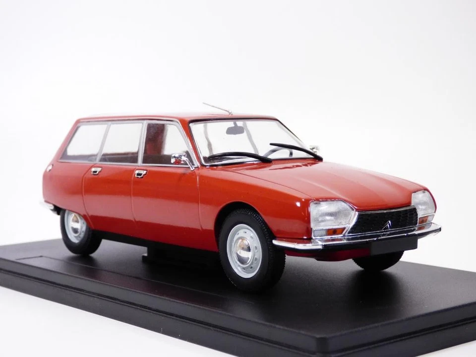 CITROEN GS break rouge 1/24 1971 - Image 1 of 1