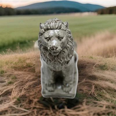 Löwen Steinfigur in Anthrazit aus Beton Glasiert und frostsicher - Bild 1 von 4