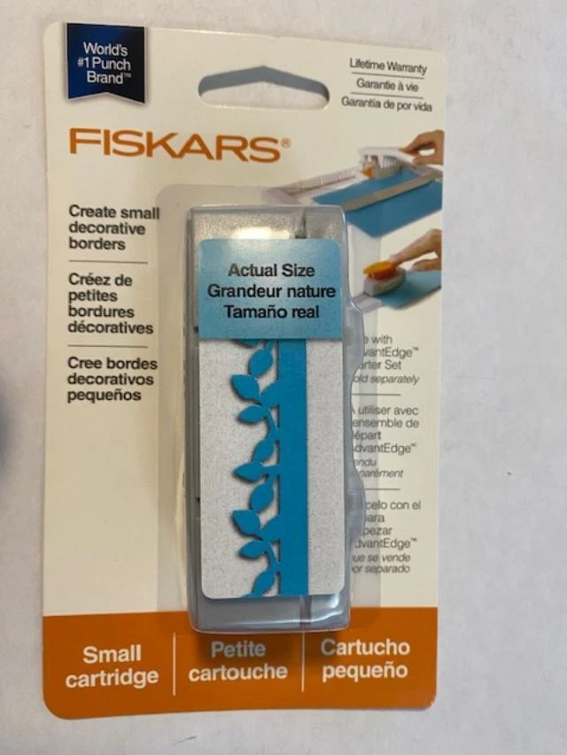 Fiskars 101260 Crafts Ivy League Interchangeable Border Punch Cartridge, Small - Image 1 of 1