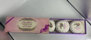 SAPONETTE DI KARINZIA ALLE VIOLETTE CONF DA 3 VINTAGE 100 GR cad una NUOVO - NEW - Imagen 1 de 5