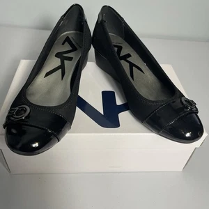 AK Anne Klein Sport Tamarow Damenschuhe 6,5 flach schwarz Lackleder Akzent - Bild 1 von 16
