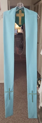 CLERGY OFFICIANT STOLE VESTMENT HAND CRAFTED REVERSIBLE BLUE & GREEN - Image 1 of 4